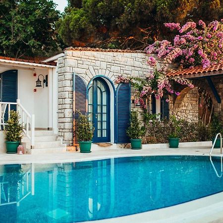 Bueyuekada Loc'Ada Hotel Adalar Ngoại thất bức ảnh
