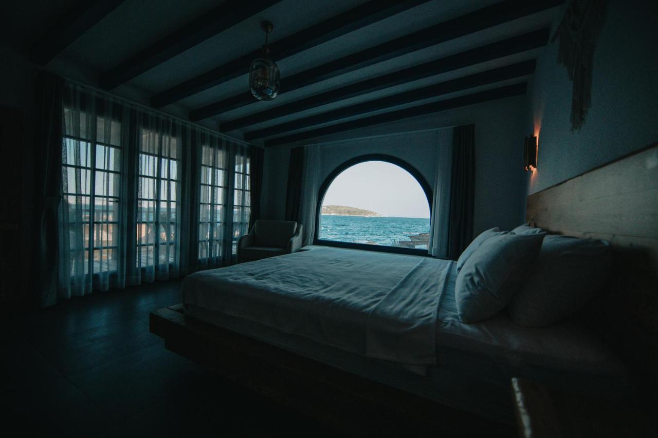 Bueyuekada Loc'Ada Hotel Adalar Ngoại thất bức ảnh