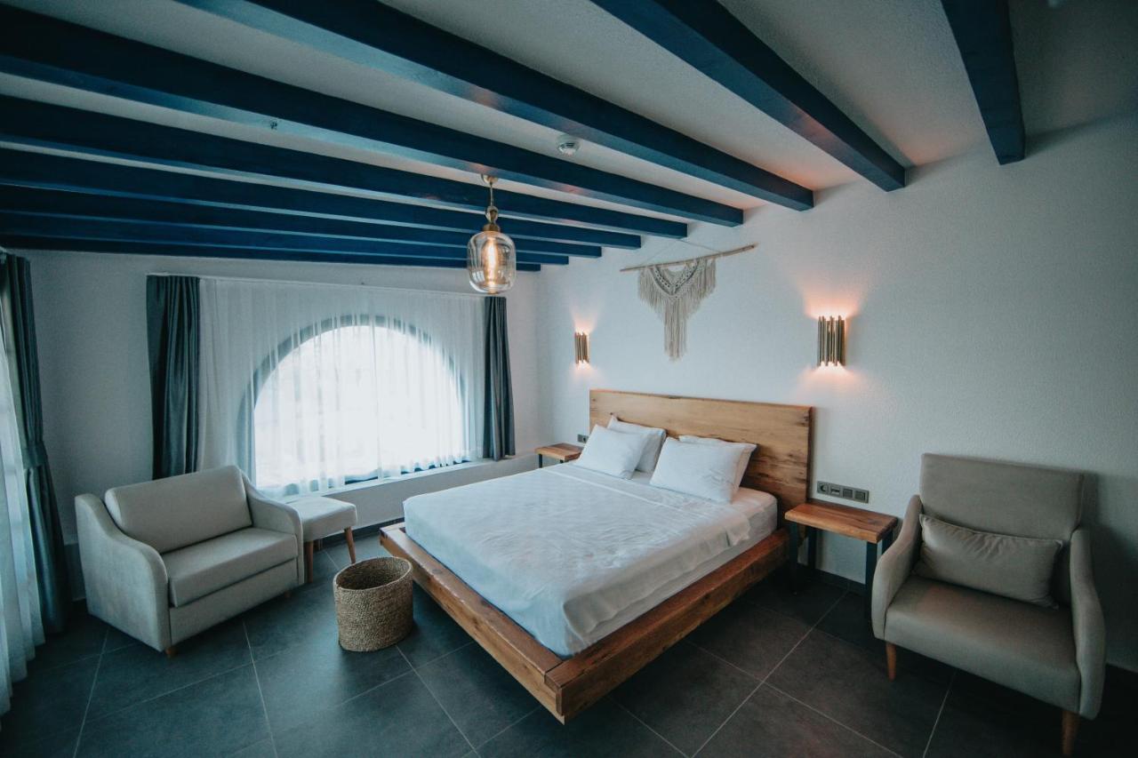 Bueyuekada Loc'Ada Hotel Adalar Ngoại thất bức ảnh