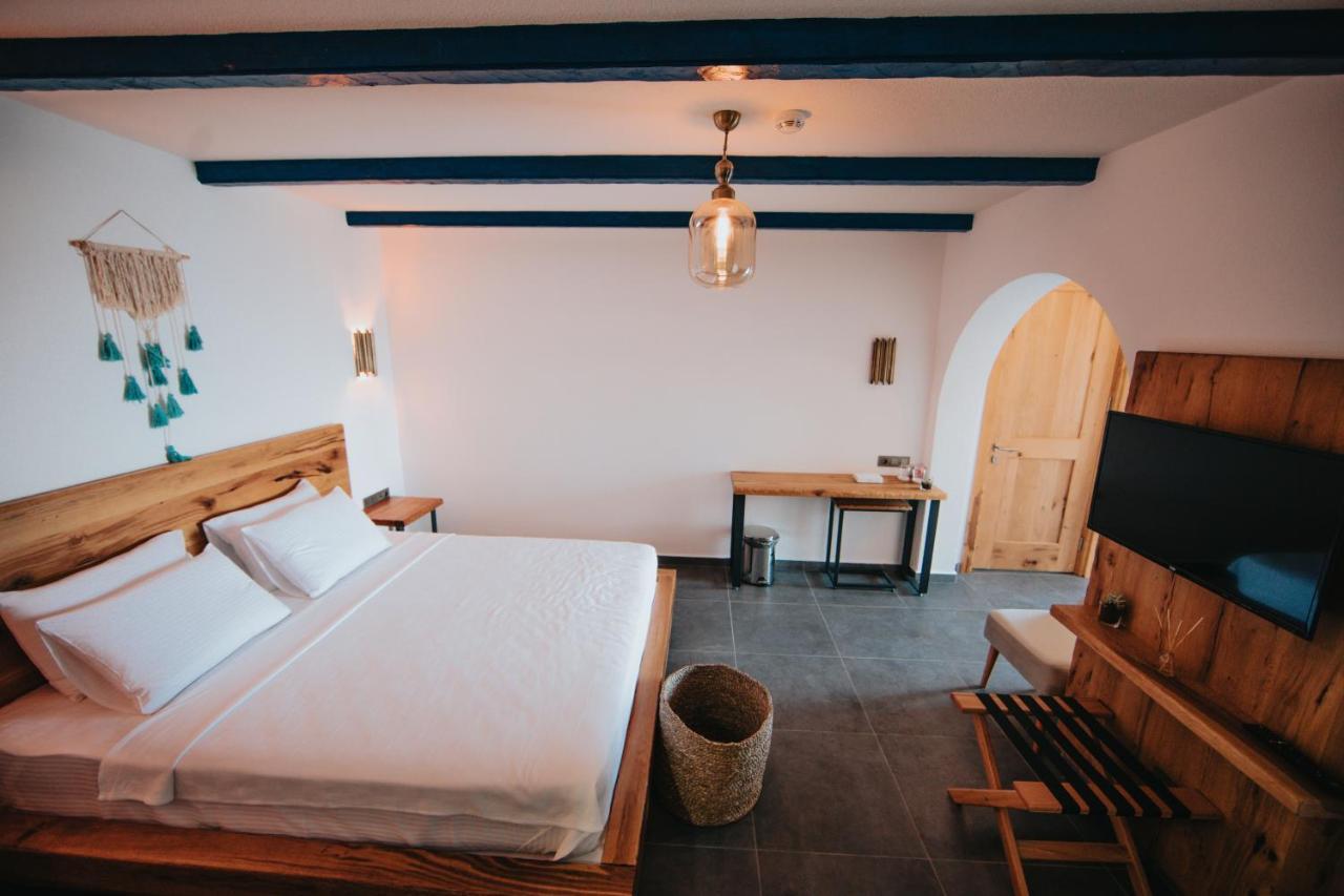 Bueyuekada Loc'Ada Hotel Adalar Ngoại thất bức ảnh