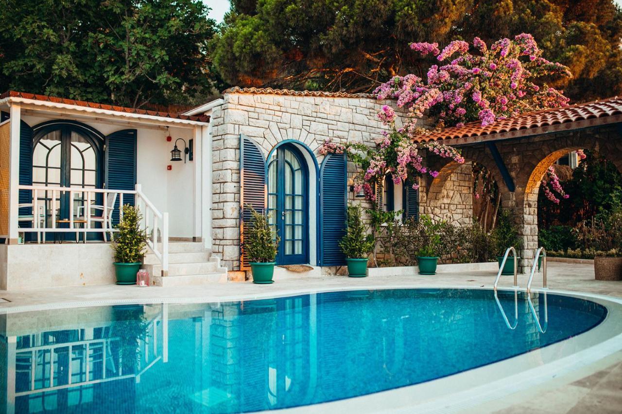 Bueyuekada Loc'Ada Hotel Adalar Ngoại thất bức ảnh